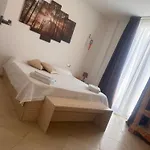 B&B Percebes Exclusive