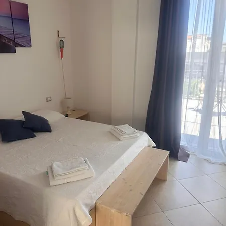 Percebes Exclusive Bed and breakfast Cutrofiano