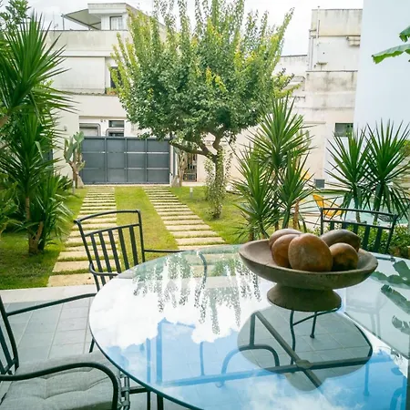 Percebes Exclusive Bed and breakfast Cutrofiano