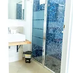 לינה וארוחת בוקר Percebes Exclusive 3*